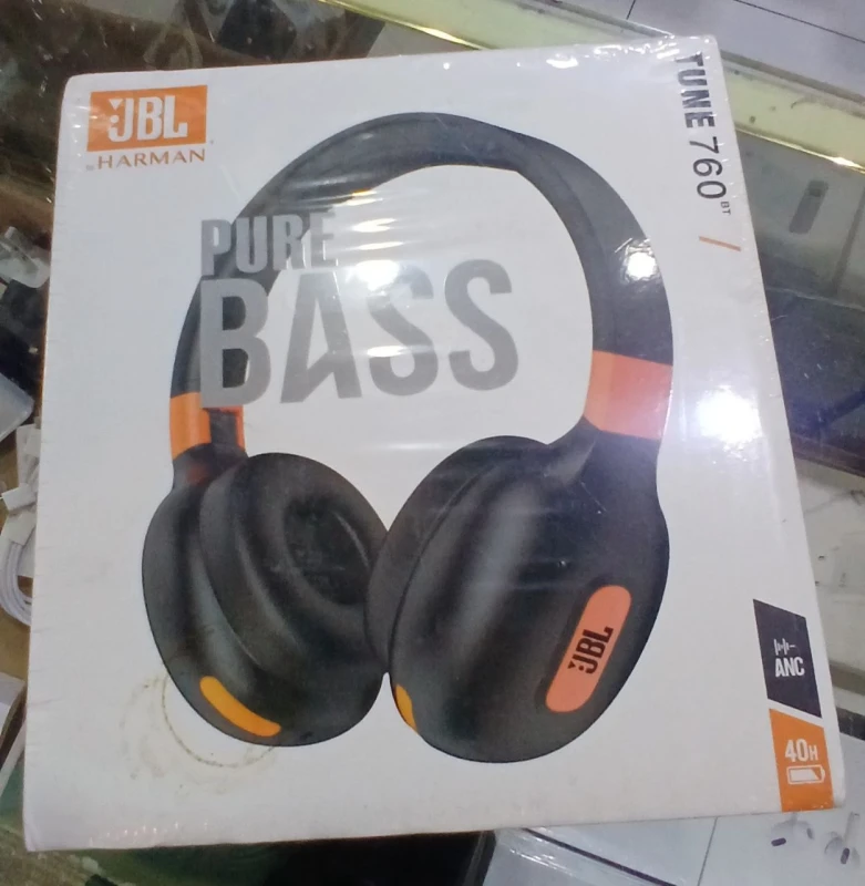 JBL headset pure bass Tune 760bt